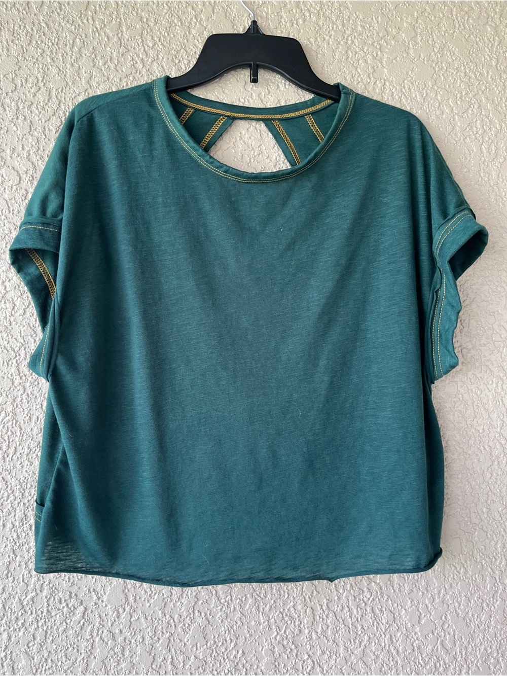 SHEIN Teal Short Sleeve Top with Keyhole back